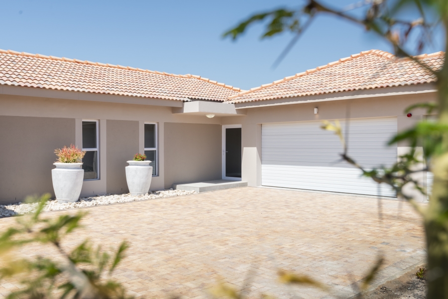4 Bedroom Property for Sale in Langebaan Country Estate Western Cape